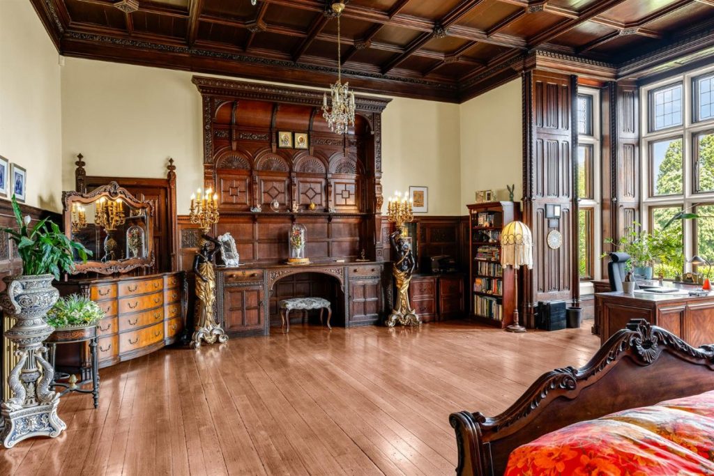 Exceptional Home for Sale in Gothic Baronial Hall - Gilston Park House England 13