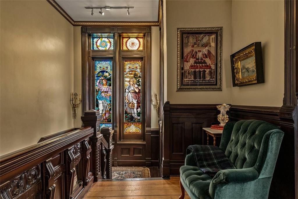 Shakespeare Chateau For Sale - St Joseph Missouri 33