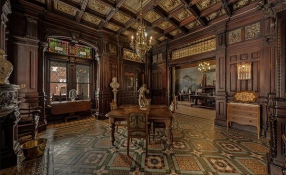 Shakespeare Chateau For Sale - St Joseph Missouri sml